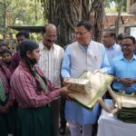 राज्य के चार जिलों में में 50-50 किमी के साइकिल ट्रैक बनाये जायेंगेः सीएम