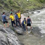 नदी में फंसे दो लोगों को एसडीआरएफ ने किया सकुशल रेस्क्यू