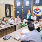 स्वतंत्रता दिवस की तैयारियों को लेकर डीएम डॉ0 आशीष चौहान ने की समीक्षा बैठक